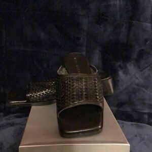 Nine West Black Leather Woven Slide Sandals 7.5M